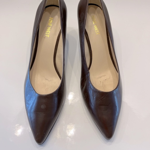 Nine West shoe - Picture 3 of 8